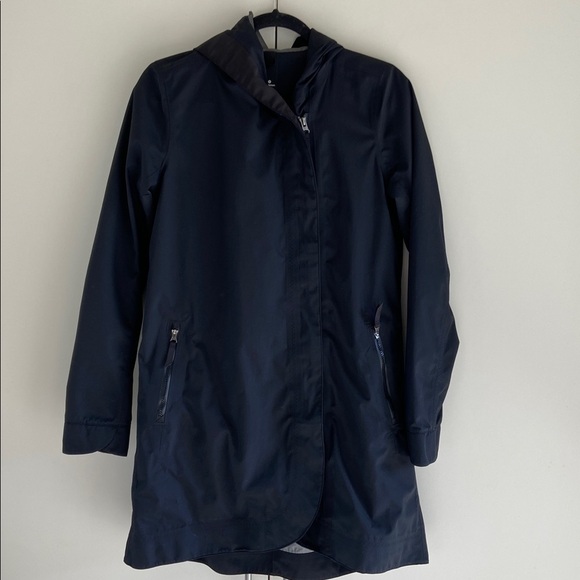 Lululemon Savasana Waterproof Jacket II - Picture 8 of 15